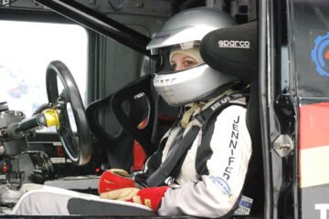 24 HEURES DU MANS CAMIONS : JENNIFER JANIEC, TOUTE EN CAMION !!!