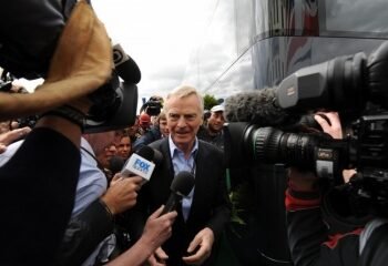 F1 : MAX MOSLEY N’A PAS FROID AUX YEUX !!!