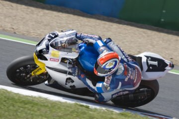 BOL D'OR : VINCENT PHILIPPE PLACE LA BARRE TRES HAUTE ET LA SUZUKI EN POLE