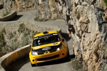 RALLYE DE GRASSE : PREMIERE VICTOIRE DE SEBASTIEN CHARDONNET  EN CLIO R3