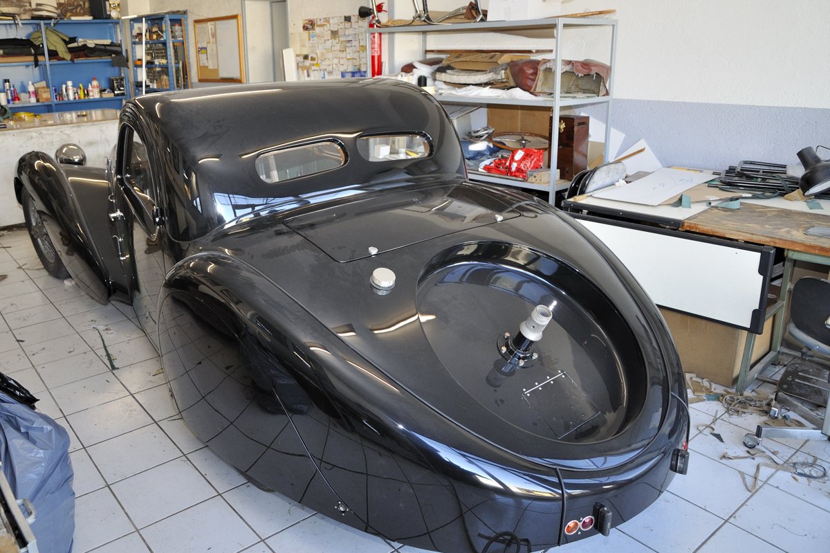 ATELIER CLASSIQUE TOURAINE Bugatti 57 S Atalante