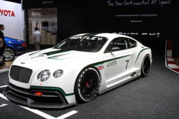 MONDIAL DE L'AUTO : DECOUVREZ LA FUTURE BENTLEY DE COMPETITION