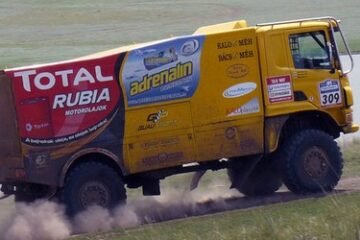 AFRICA RACE: SCANIA CONTRE KAMAZ, LE DUEL DE GEANTS…