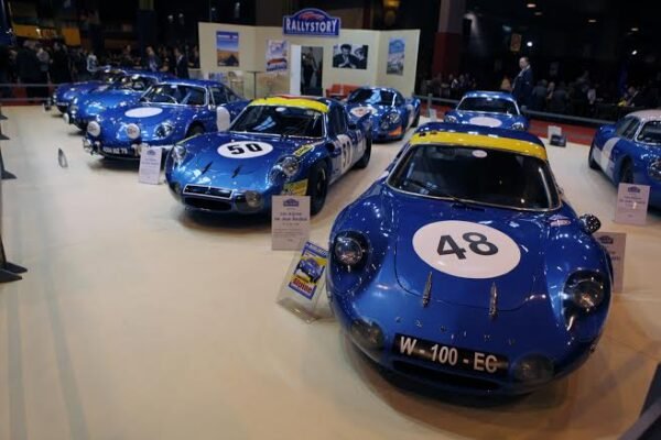 RETROMOBILE-2014-La-Collection-REDELE-ALPINE-photo-Maurice-CAMUS