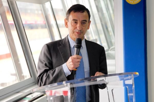  24-HEURES-DU-MANS-2016-Inauguration-salle-Michel-BONTE-par-PIERRE-FILLON-Samedi-4-juin-Photo-Rhierry-COULIBALY.j