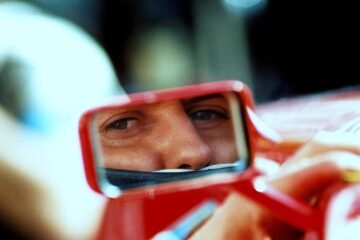 SELON LE PROFESSEUR SUISSE ERICH RIEDERER, SCHUMI EST ÉVEILLÉ MAIS DANS UN ETAT VÉGÉTATIF!!!