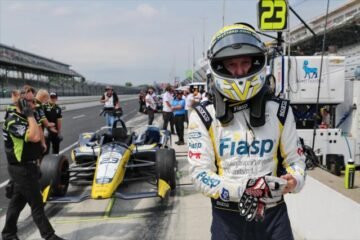 INDYCAR : CHARLIE KIMBALL DE RETOUR, AVEC LE TEAM AJ FOYT.