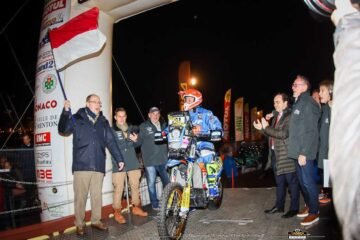 AFRICA ECO RACE 2020: LA MAGIE DE LA NUIT DU DÉPART A MONACO AVEC S.A.S. LE PRINCE ALBERT!