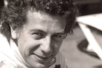 JOHNNY CECOTTO FÊTE SES 65 PRINTEMPS