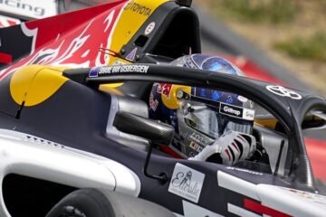 VICTOIRE DE VAN GISBERGEN A HAMPTON DOWNS EN TOYOTA SERIES EN NOUVELLE ZÉLANDE