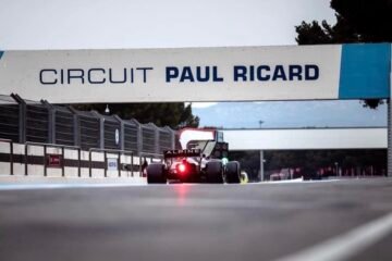 OCON EN PISTE AU PAUL RICARD AU VOLANT D’UNE RENAULT F1 DE 2018