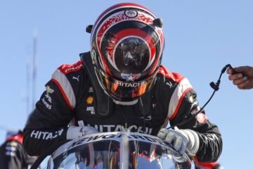 NEWGARDEN LE PLUS VITE DES 1ers ESSAIS DU GP  DE ST PETERSBURG EN INDYCAR