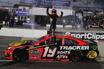 EN NASCAR A MARTINSVILLE, SUCCÈS DE MARTIN TRUEX Jr