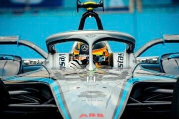  STOFFEL VANDOORNE REMPORTE LA SECONDE COURSE DU E-GP PRIX DE ROME EN FORMULE E