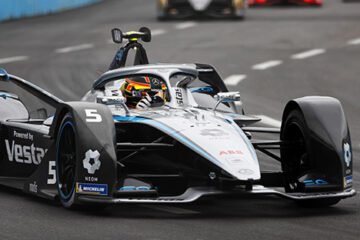 STOFFEL VANDOORNE ET MERCEDES EN POLE DE LA 1ére COURSE DE LA FORMULE E AU GP DE ROME