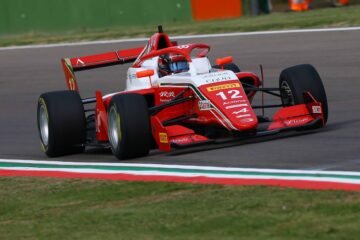 VIDALES REMPORTE LA PREMIÈRE VICTOIRE 2021 A IMOLA EN FORMULE RÉGIONALE ALPINE