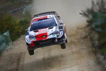 EVANS LEADER AU PORTUGAL. OGIER REMONTE TROIS APRÈS ABANDON DE TANAK EVANS LEADER AU PORTUGAL. OGIER REMONTE TROIS APRÈS ABANDON DE TANAK