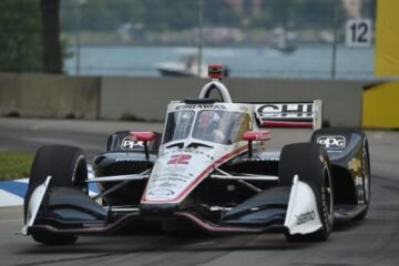 JOSEF NEWGARDEN POLEMAN DE LA 2éme COURSE DE DETROIT. GROSJEAN TOP 5