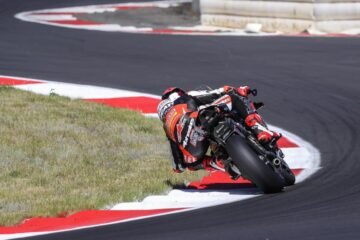 MOTOAMERICA AU CIRCUIT « THE RIDGE » : BAZ PODIUM