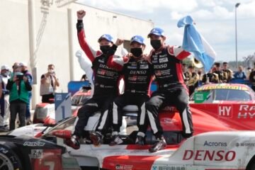 LES QUATRE ÉQUIPAGES VICTORIEUX DES 24 HEURES DU MANS 2021