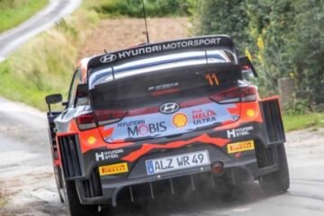 NEUVILLE OFFRE A HYUNDAI LA VICTOIRE AU RALLYE D'YPRES. OGIER CINQ CONFORTE SA POSITION EN TÈTE DU WRC