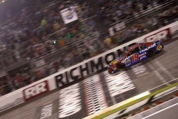 TRUEX Jr TRIOMPHE A RICHMOND EN NASCAR SERIES