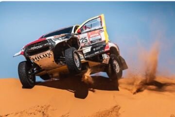 VICTOIRE DU TOYOTA DE LATEGAN DEVANT LOEB QUI REMONTE AU GÉNÉRAL