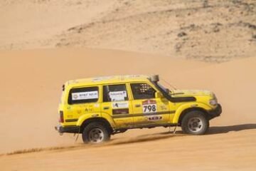 AU DAKAR CLASSIC… VICTOIRE DU TOYOTA LAND CRUISER DES FRANCAIS MOGNO-DRULHON