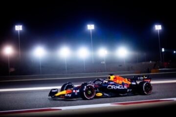 MAX VERSTAPPEN ET RED BULL CONCLUENT AVEC LE MEILLEUR CHRONO AUX ESSAIS DE SAKHIR