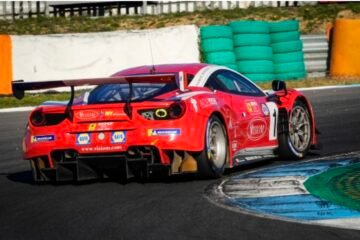 DAVID HALLYDAY REMPILE AVEC LA FERRARI VISIOM EN ULTIMATE CUP SERIES 2022