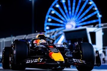 LES POMPES A ESSENCE EN CAUSE POUR L'ABANDON DES DEUX RED BULL A BAHREIN