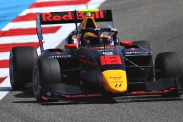 VICTOIRE DU FRANÇAIS HADJAR DANS LA 1ére COURSE DE F3 FIA A SAKHIR