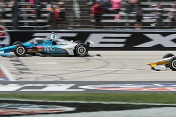 VICTOIRE SUR LE FIL DE NEWGARDEN DEVANT McLAUGHLIN A FORT WORTH EN INDYCAR