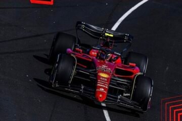 LES FERRARI DÉJÀ DEVANT AUX 1ers ESSAIS À MELBOURNE