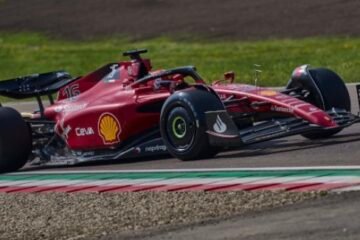 LES PREMIERS TESTS DES PNEUS PIRELLI 2023 A IMOLA
