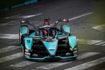 VICTOIRE POUR LA JAGUAR DE MITCH EVANS A ROME EN FORMULE E. VERGNE, 4