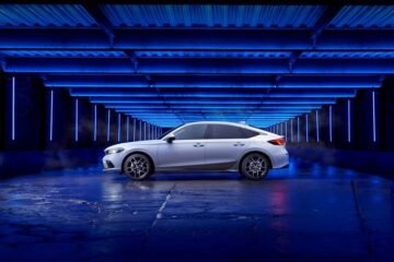 LA NOUVELLE HONDA CIVIC e : HEV S’ÉLECTRIFIE