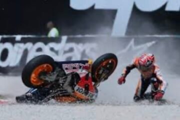 MARC MARQUEZ VA DE NOUVEAU SE FAIRE OPÉRER DU BRAS ET AUX USA