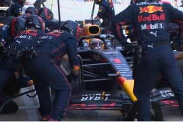 MAX VERSTAPPEN REMPORTE LE GP D’ESPAGNE ET DOUBLÉ DES RED BULL. RUSSELL, 3! ABANDON DE LECLERC ALORS EN TETE