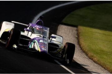 SATO LE PLUS VITE AUX 1ers ESSAIS À INDIANAPOLIS