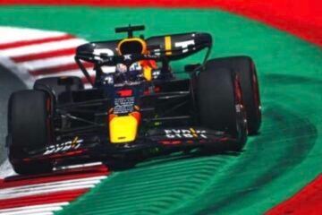 MAX VERSTAPPEN EN POLE DE LA COURSE SPRINT AU RED BULL RING