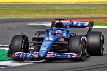 ALONSO ET OCON PRÉSENTENT LE GP D'AUTRICHE AU RED BULL RING