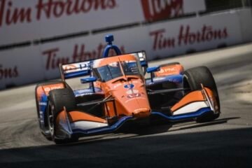 VICTOIRE DE SCOTT DIXON À TORONTO. SIMON PAGENAUD, SEPT.