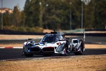 LA BMW M HYBRID V8 LMDh TOURNE EN ITALIE