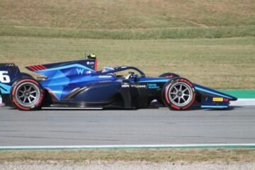 A SILVERSTONE, SUCCÈS EN F2 DE SARGEANT DEVANT POURCHAIRE DANS LA SECONDE COURSE