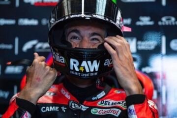 L’APRILIA D’ALEIX ESPARGARO LA PLUS VITE AUX LIBRES 3 DE SILVERSTONE