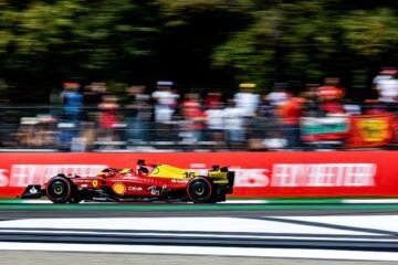 LA FERRARI DE CHARLES LECLERC SIGNE LA POLE AU GP D'ITALIE A MONZA