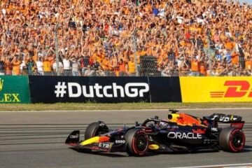 VICTOIRE A ZANDVOORT POUR LA RED BULL DE VERSTAPPEN DEVANT LA MERCEDES DE RUSSELL