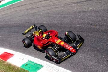 CHEZ FERRARI…APRÈS LECLERC, AU TOUR DE SAINZ Jr AUX ESSAIS LIBRES 2 A MONZA