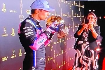 24 HEURES DU MANS. POLE ET 1ère LIGNE 100% CADILLAC